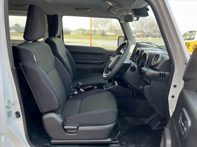 SUZUKI JIMNY SIERRA 2025 Image 31