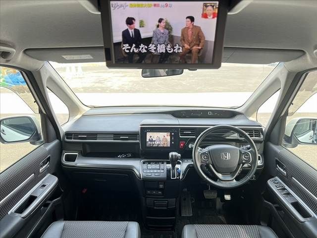 HONDA STEPWAGON SPADA 2015 Image 31