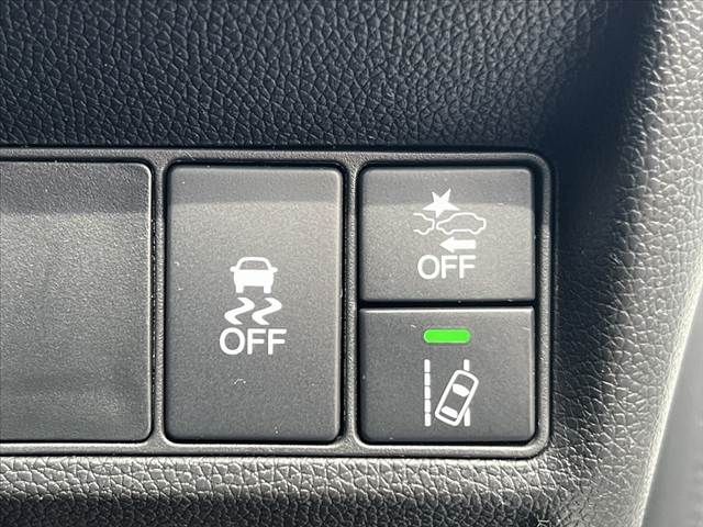 HONDA STEPWAGON SPADA 2015 Image 31