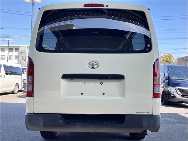 TOYOTA REGIUSACE VAN 1.25T 2017 Image 31