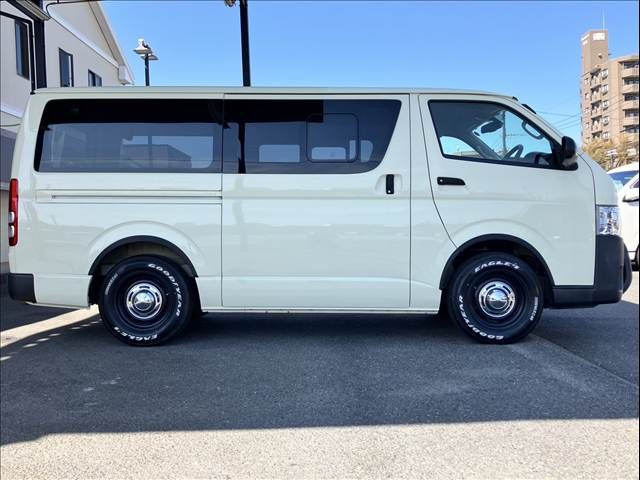 TOYOTA REGIUSACE VAN 1.25T 2017 Image 31