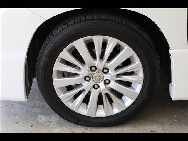 TOYOTA VELLFIRE 2011 Image 31