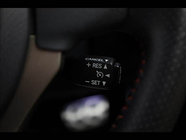 TOYOTA LEXUS CT200H 2014 Image 31