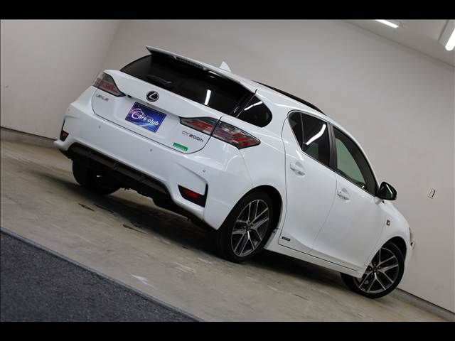 TOYOTA LEXUS CT200H 2014 Image 31
