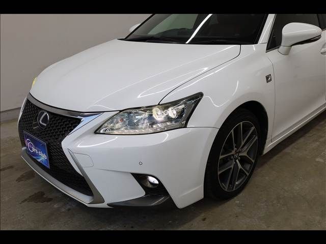 TOYOTA LEXUS CT200H 2014 Image 31