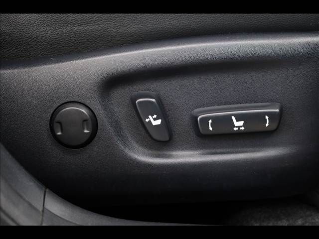 TOYOTA PRIUS 2014 Image 31