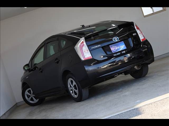 TOYOTA PRIUS 2014 Image 31