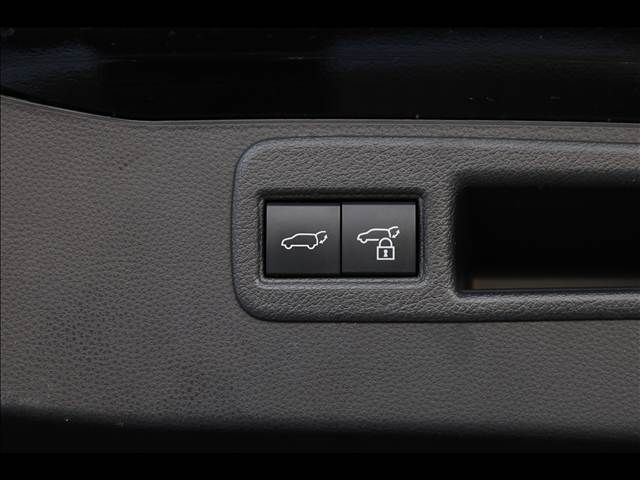 TOYOTA HARRIER HYBRID 2020 Image 31