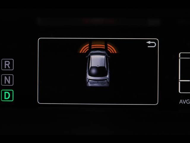 TOYOTA PRIUS 2018 Image 31