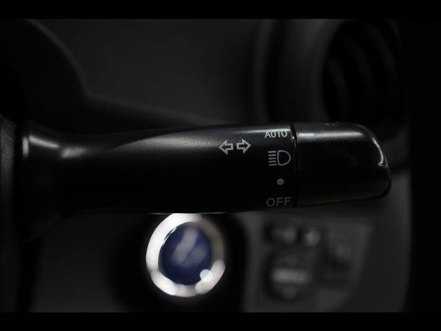 TOYOTA AQUA 2012 Image 31