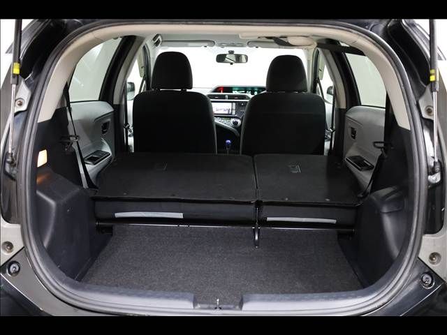 TOYOTA AQUA 2012 Image 31