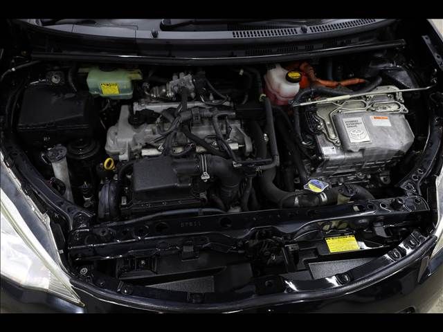 TOYOTA AQUA 2012 Image 31