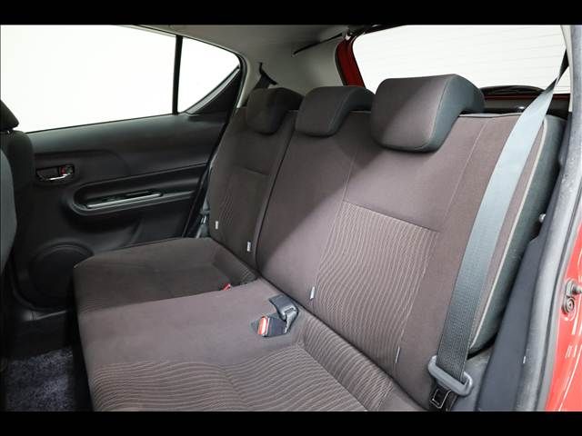 TOYOTA AQUA 2015 Image 31