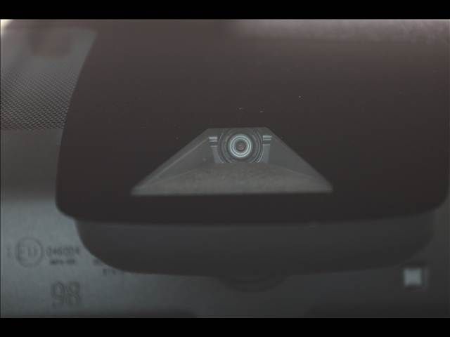 TOYOTA PRIUS 2016 Image 31