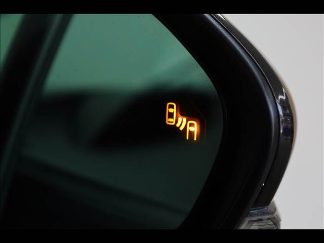 TOYOTA PRIUS 2016 Image 31