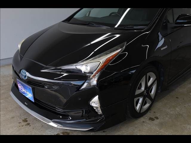 TOYOTA PRIUS 2016 Image 31