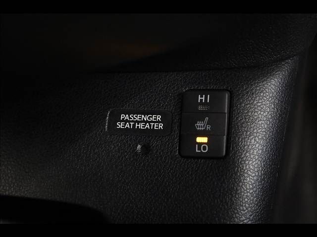 TOYOTA PRIUS 2016 Image 31