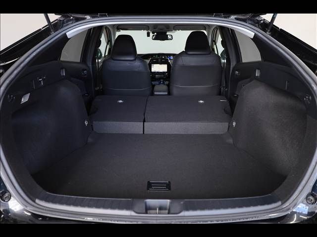 TOYOTA PRIUS 2016 Image 31