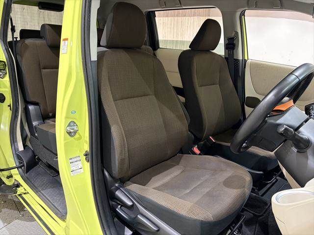 TOYOTA SIENTA HYBRID 2015 Image 31