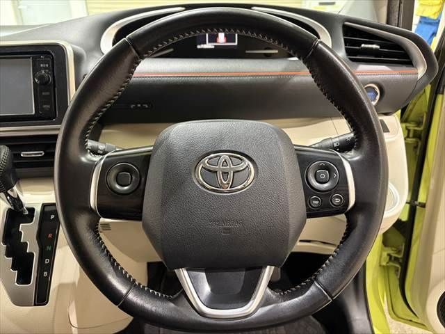 TOYOTA SIENTA HYBRID 2015 Image 31