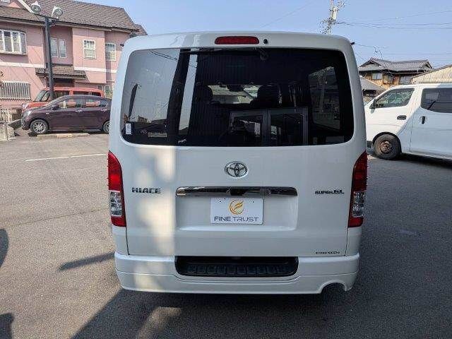 TOYOTA HIACE VAN 2WD 2021 Image 31