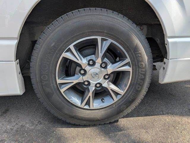 TOYOTA HIACE VAN 2WD 2021 Image 31