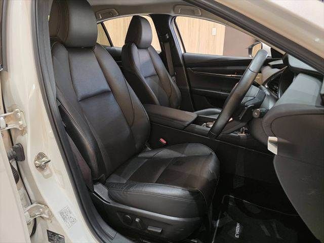 MAZDA 3 SEDAN 2023 Image 31