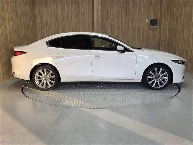 MAZDA 3 SEDAN 2023 Image 31