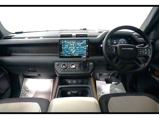 ROVER DEFENDER 2024 Image 31