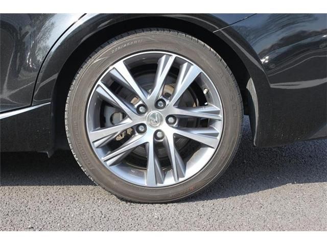 TOYOTA LEXUS IS200T 2017 Image 31