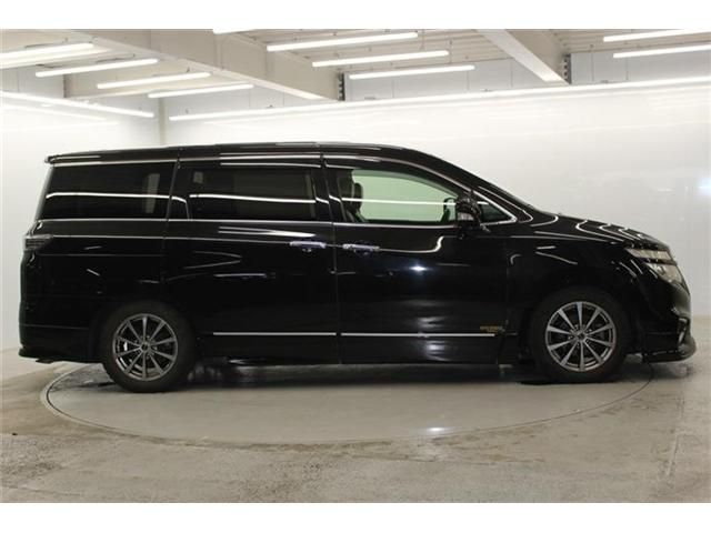 NISSAN ELGRAND 2015 Image 31