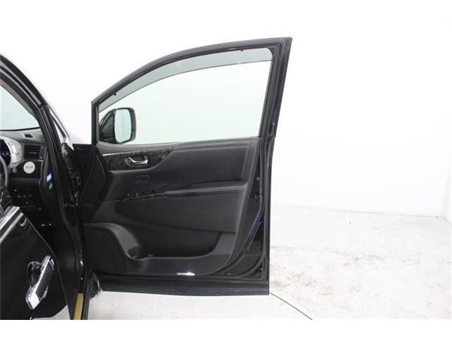 NISSAN ELGRAND 2015 Image 31