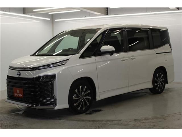 TOYOTA VOXY HYBRID 2022 Image 31