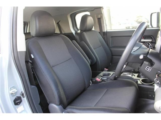 TOYOTA FJ CRUISER 4WD 2013 Image 31