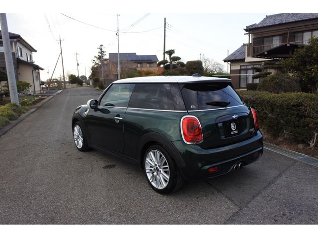 BMW MINI COOPER SD 2017 Image 31