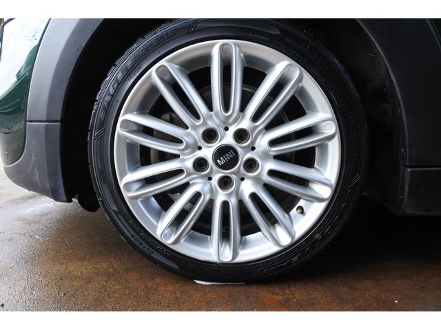 BMW MINI COOPER SD 2017 Image 31