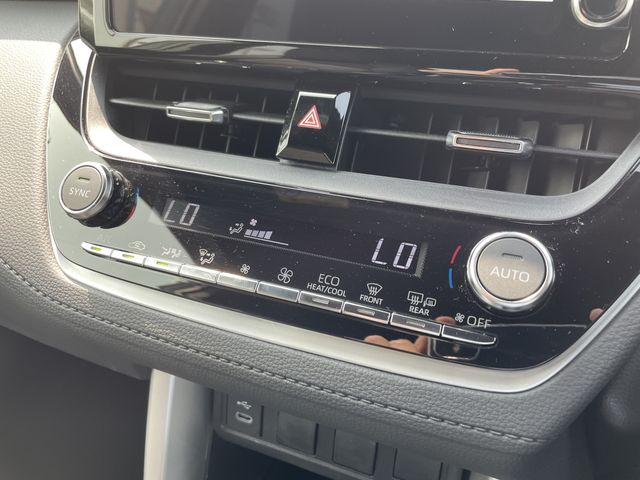 TOYOTA COROLLA CROSS HYBRID 2025 Image 31