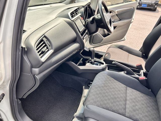 HONDA FIT 2015 Image 31