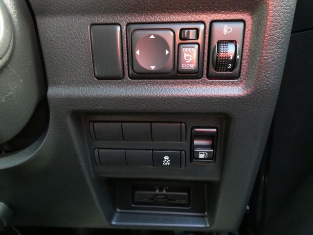 NISSAN CARAVAN VAN 2WD 2022 Image 31