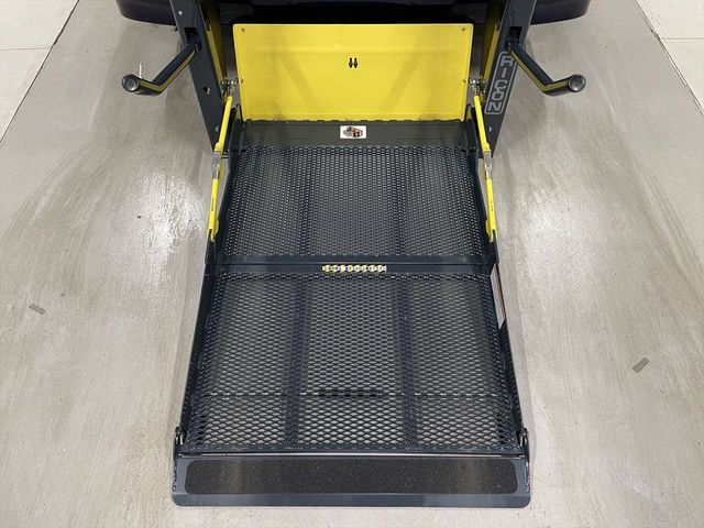 NISSAN SERENA  S-HYBRID 2019 Image 31