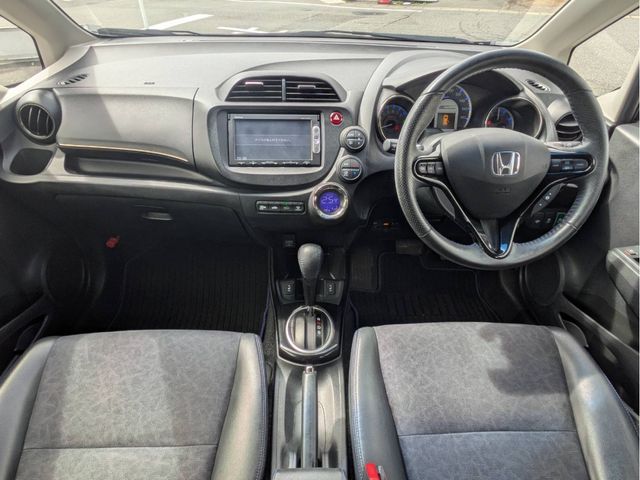 HONDA FIT SHUTTLE HYBRID 2014 Image 31