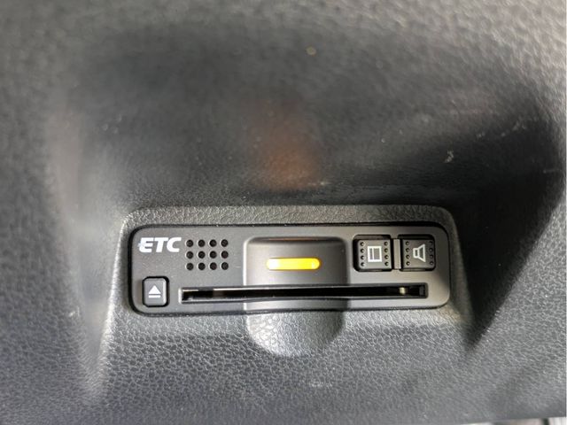 HONDA FIT SHUTTLE HYBRID 2014 Image 31