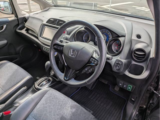 HONDA FIT SHUTTLE HYBRID 2014 Image 31