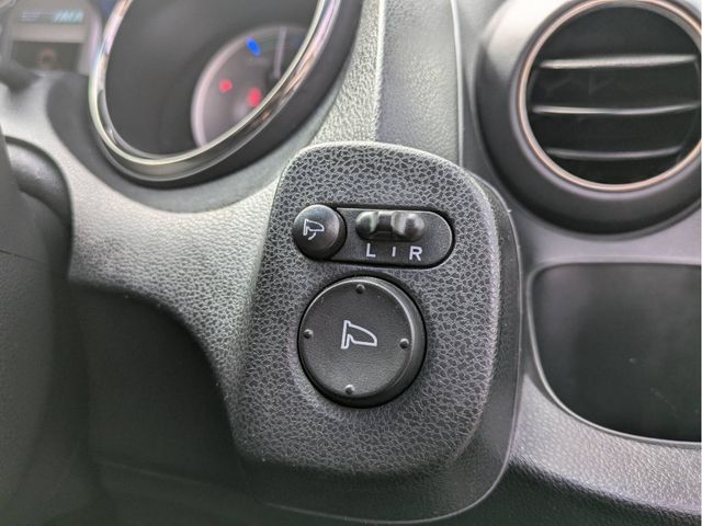 HONDA FIT SHUTTLE HYBRID 2014 Image 31