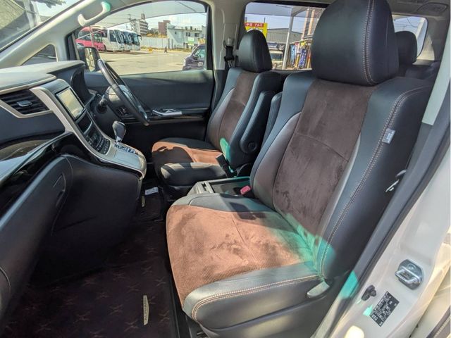 TOYOTA ALPHARD 2013 Image 31