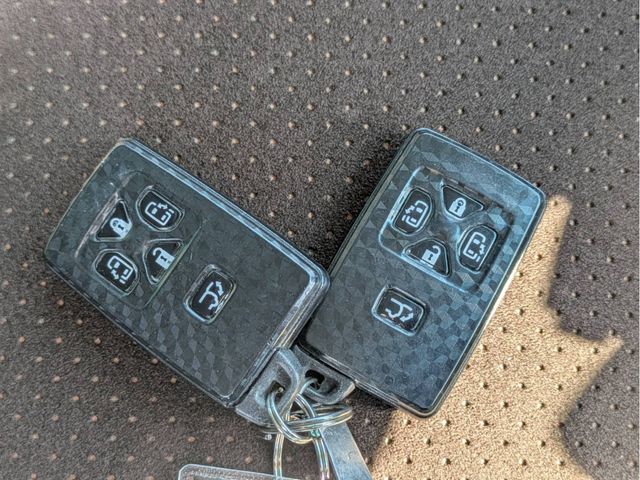 TOYOTA ALPHARD 2013 Image 31