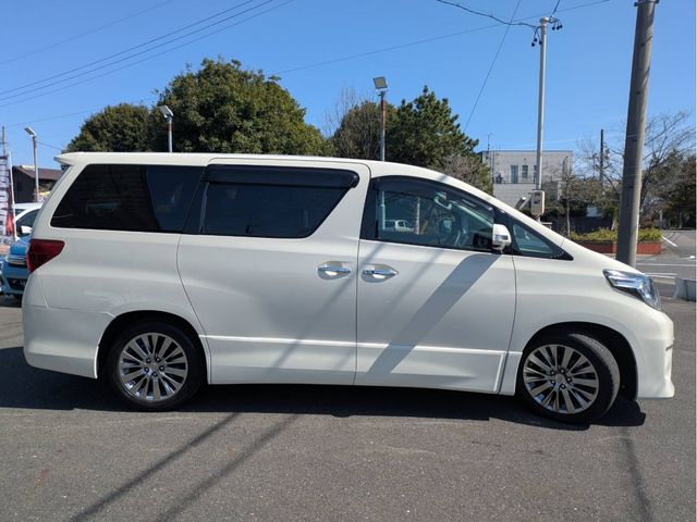TOYOTA ALPHARD 2013 Image 31