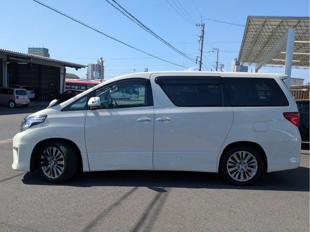 TOYOTA ALPHARD 2013 Image 31