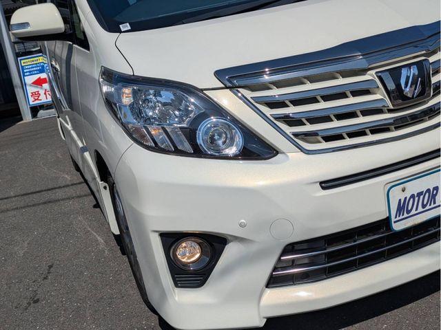 TOYOTA ALPHARD 2013 Image 31