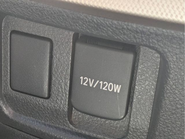 TOYOTA ALPHARD 2013 Image 31